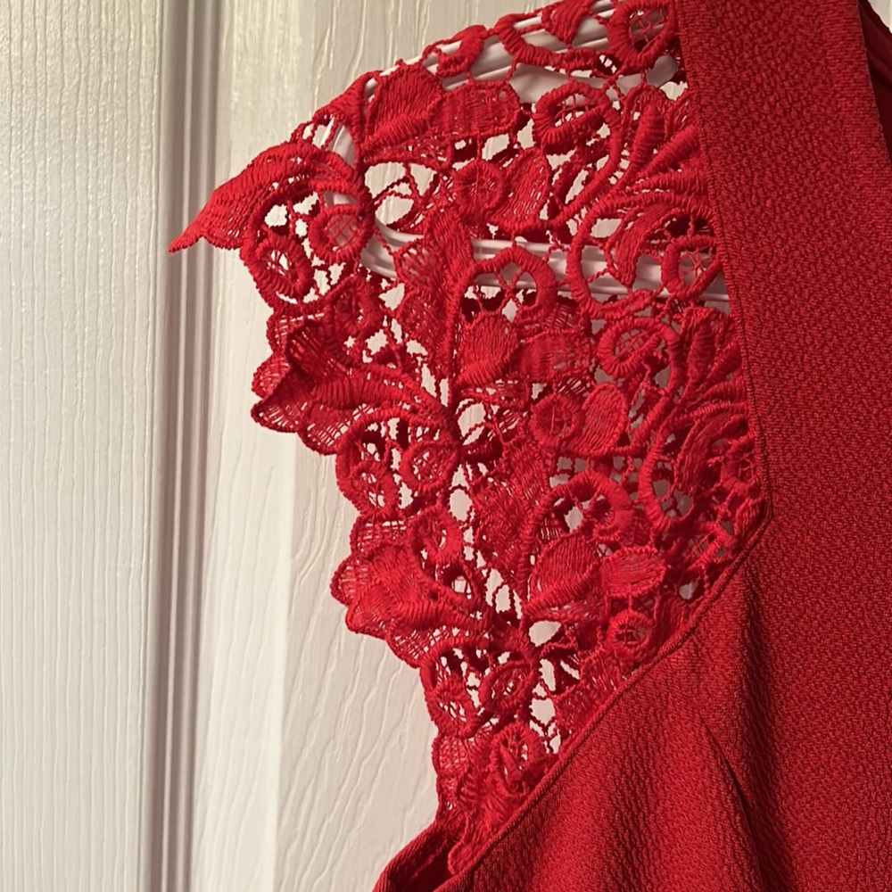 Red Dress - Picture 2 of 3